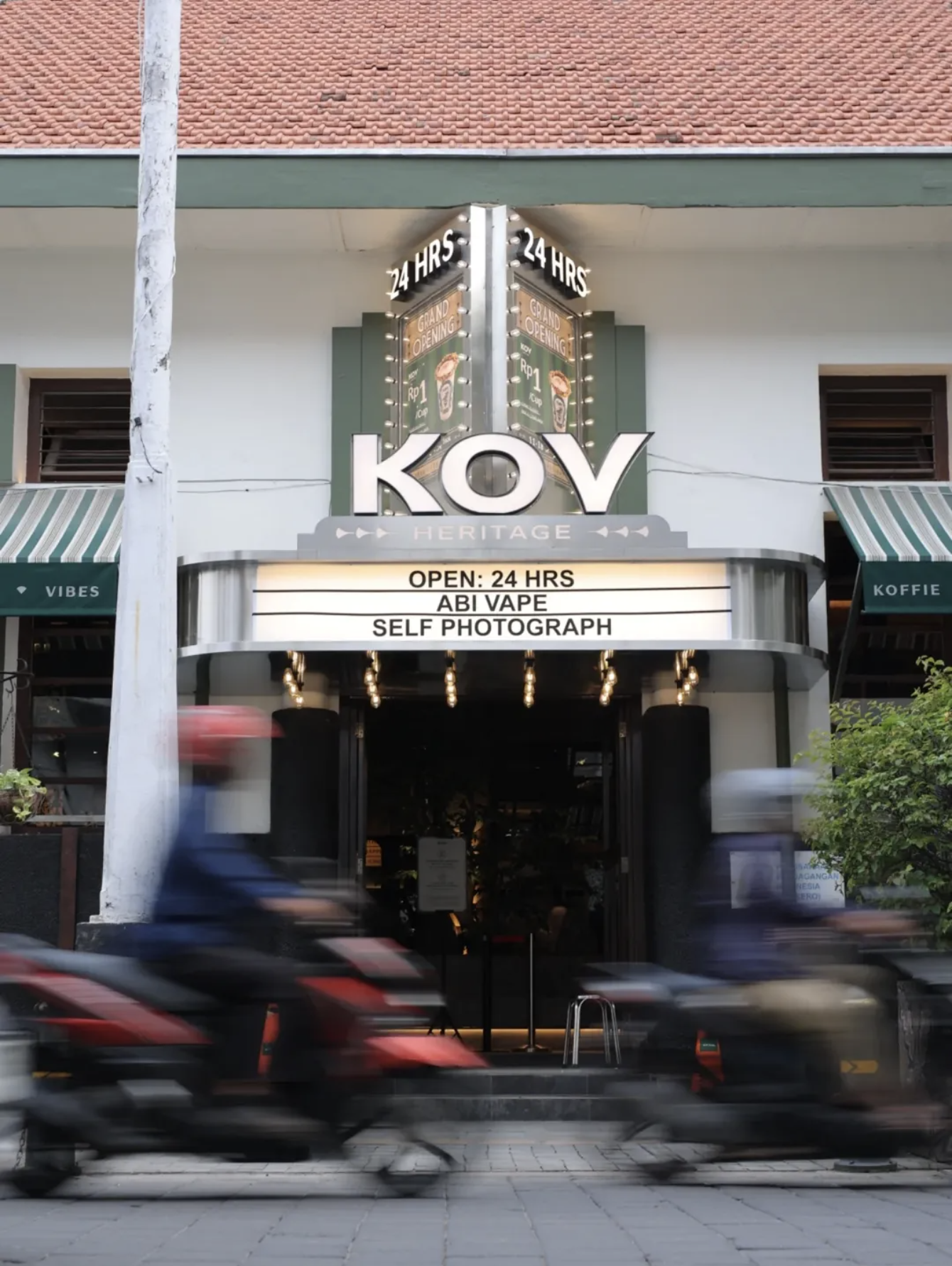 KOV Koffie Heritage — buka 24 jam